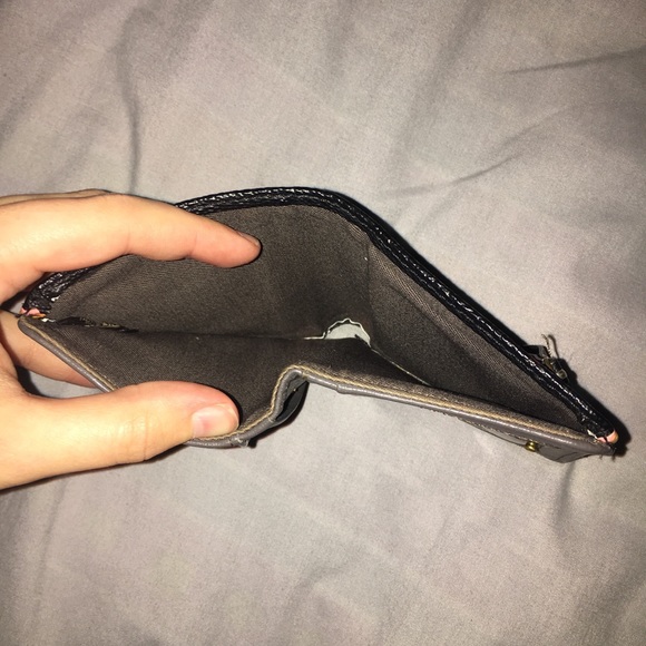 Fossil Wallet - Picture 4 of 4